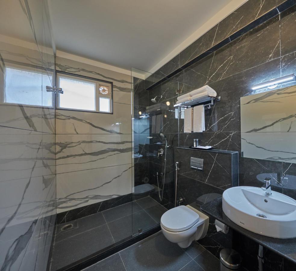 Regenta Inn 4Th Block Koramangala 班加罗尔 外观 照片